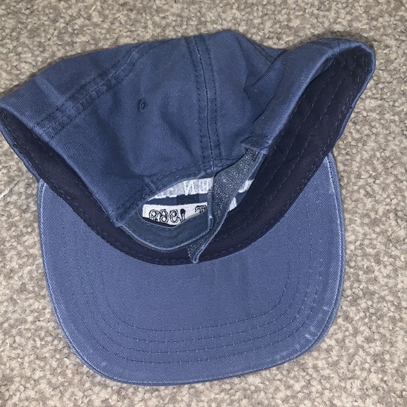 hat - Picture 3 of 4